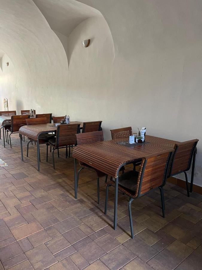Hotel U Mesta Prahy Náchod المظهر الخارجي الصورة