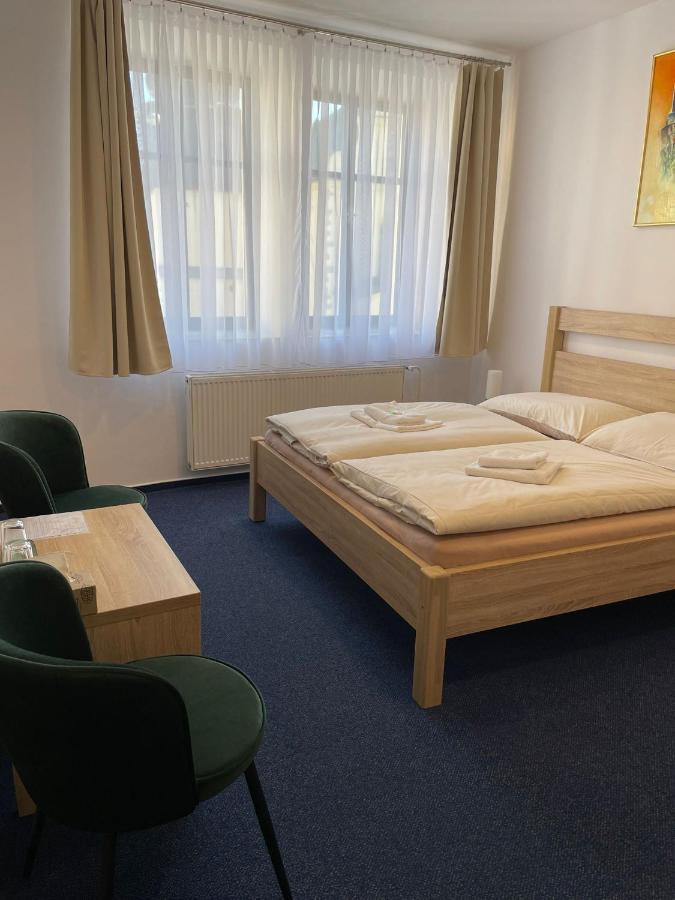Hotel U Mesta Prahy Náchod المظهر الخارجي الصورة